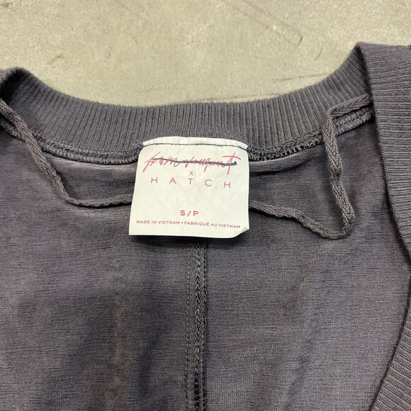 Free People X HATCH Gray Short Sleeve Maternity Loungewear Shirt Top Size Small - Picture 5 of 6